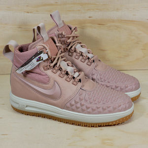nike duckboot pink